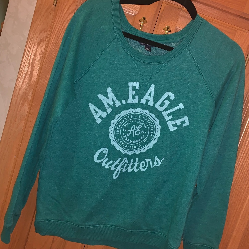 American Eagle Crew Neck